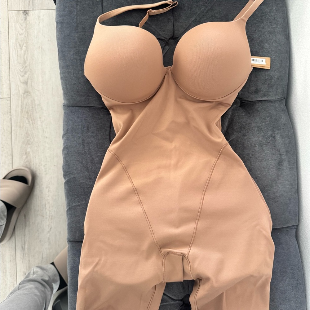 SKIMS Nude Shapewear Bodysuit